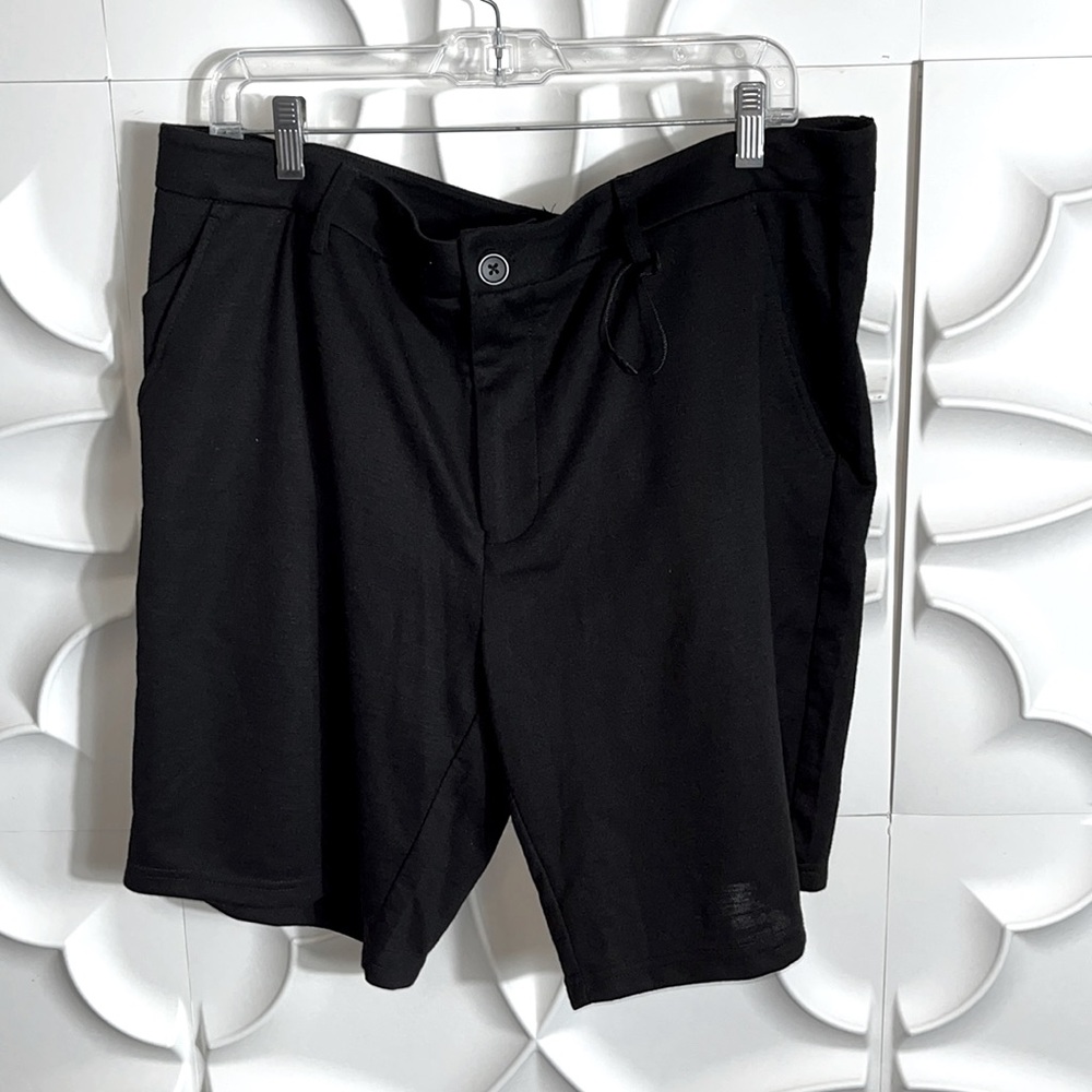 NEW west zero one black shorts sz 40.  (94)